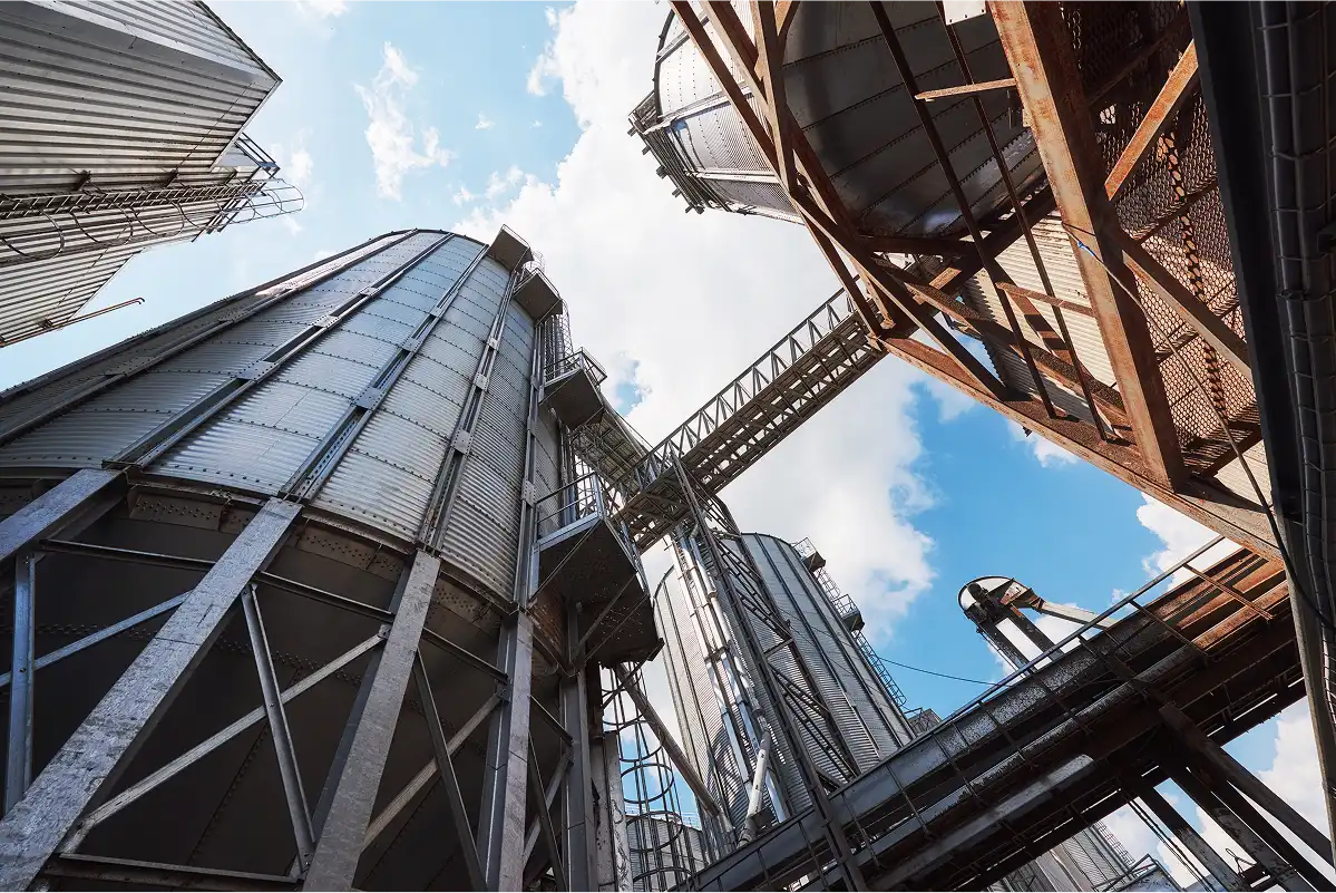 Cement & Construction Materials